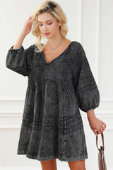 Koisoon V-Neck Three Quarter Sleeve Denim Dress