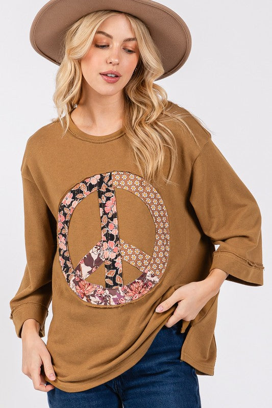 Koisoon Floral Peace Patch Round Neck Top