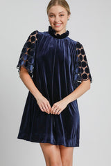 Koisoon Dotted Lace Half Sleeve Mock Neck Back Tie Velvet Dress