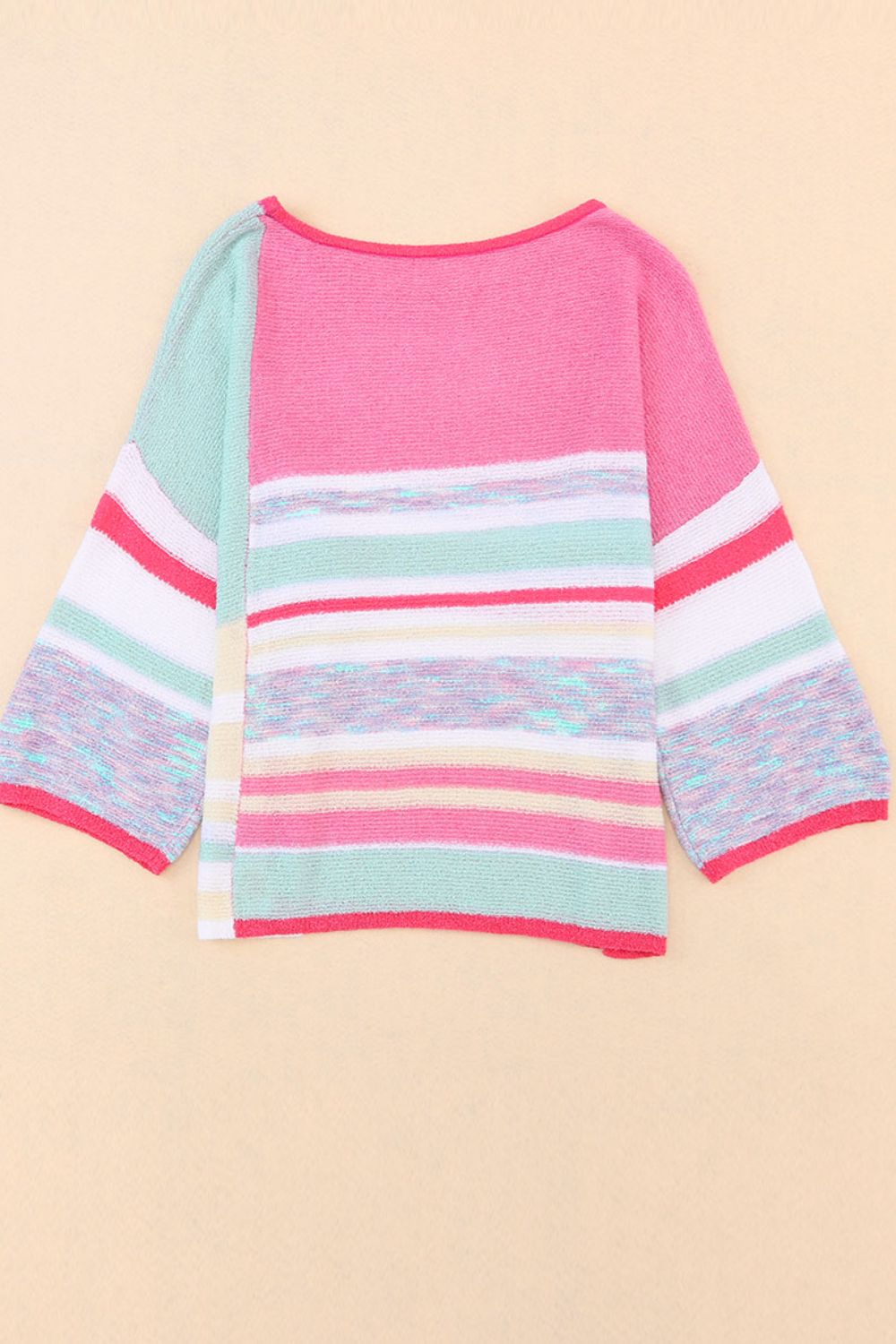 Koisoon Round Neck Three-Quarter Sleeve Knit Top