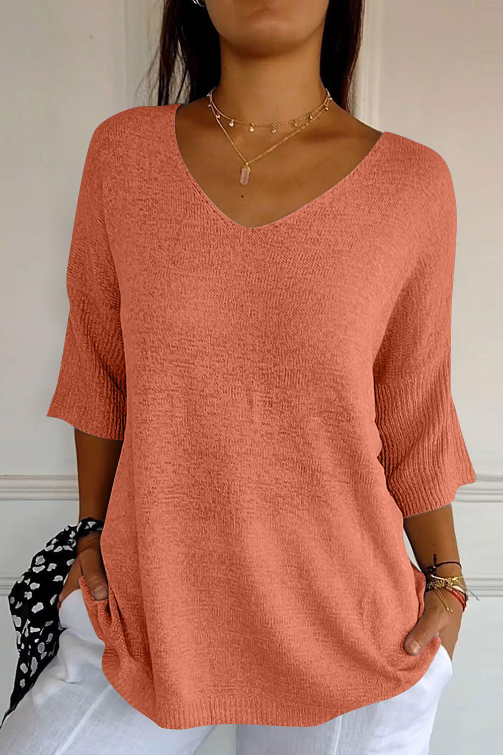 Koisoon V-Neck Three-Quarter Sleeve Knit Top