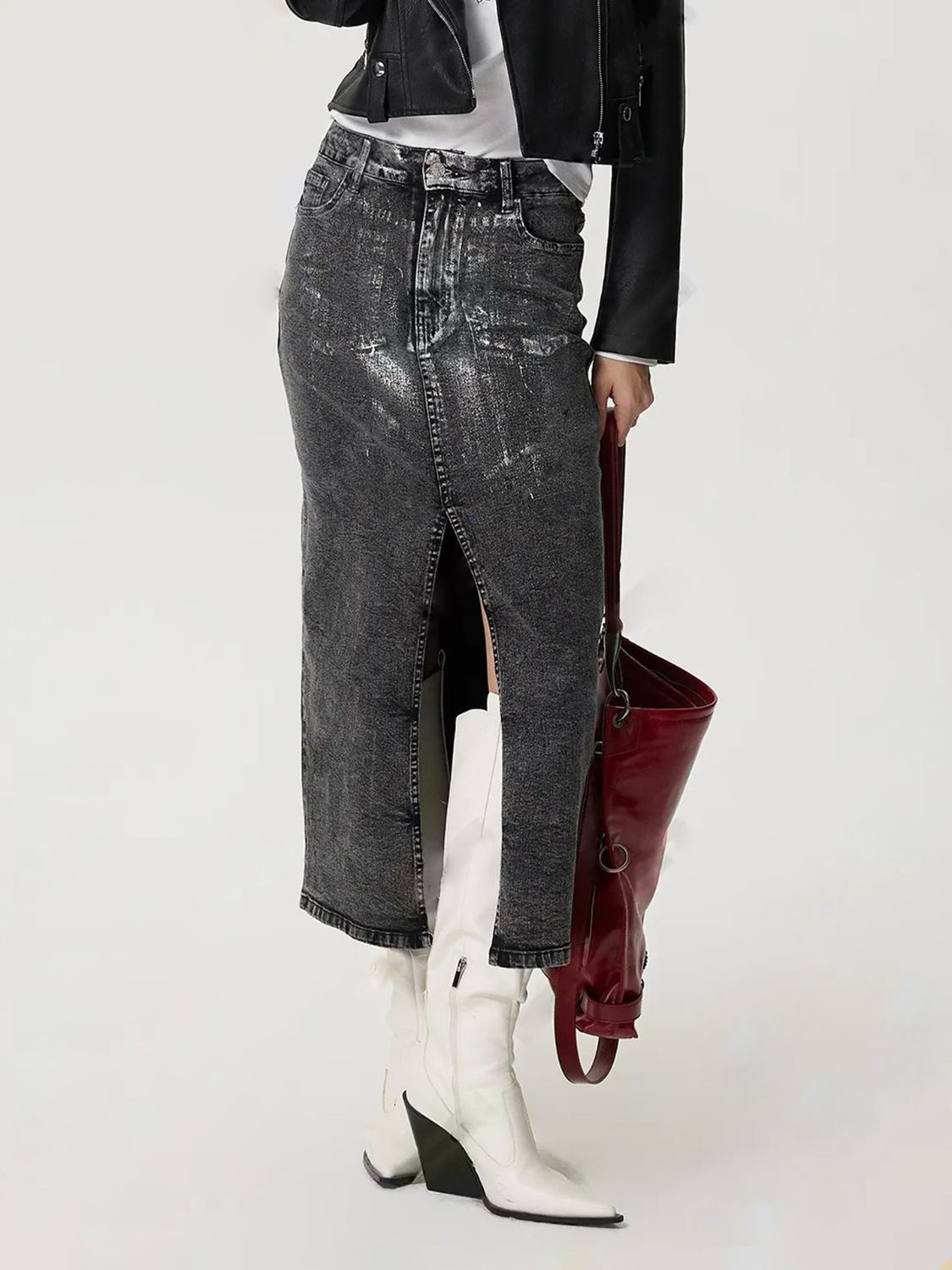 Koisoon it Midi Denim Skirt with Pockets