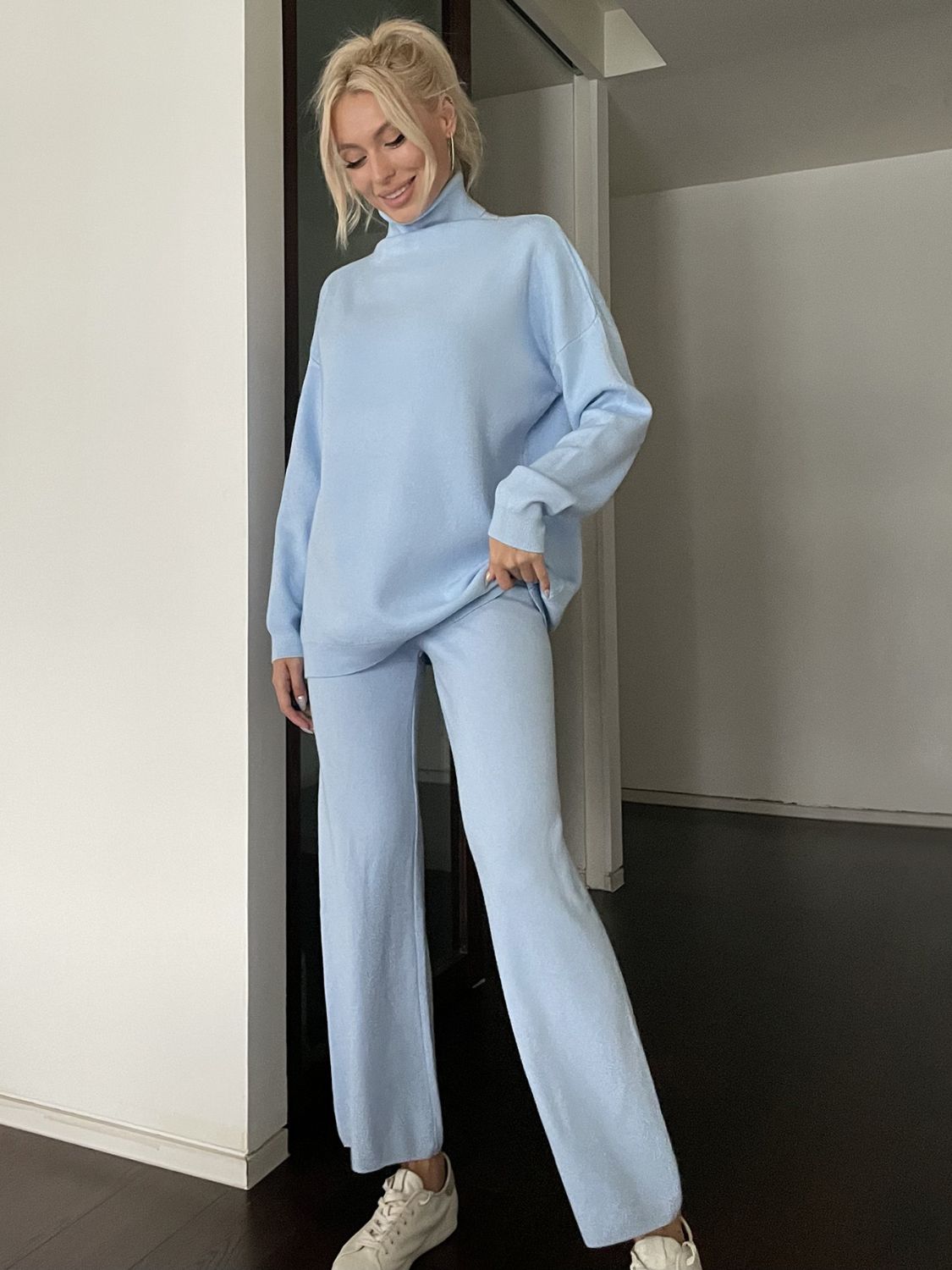 Koisoon Long Sleeve Top and Drawstring Pants Sweater Set