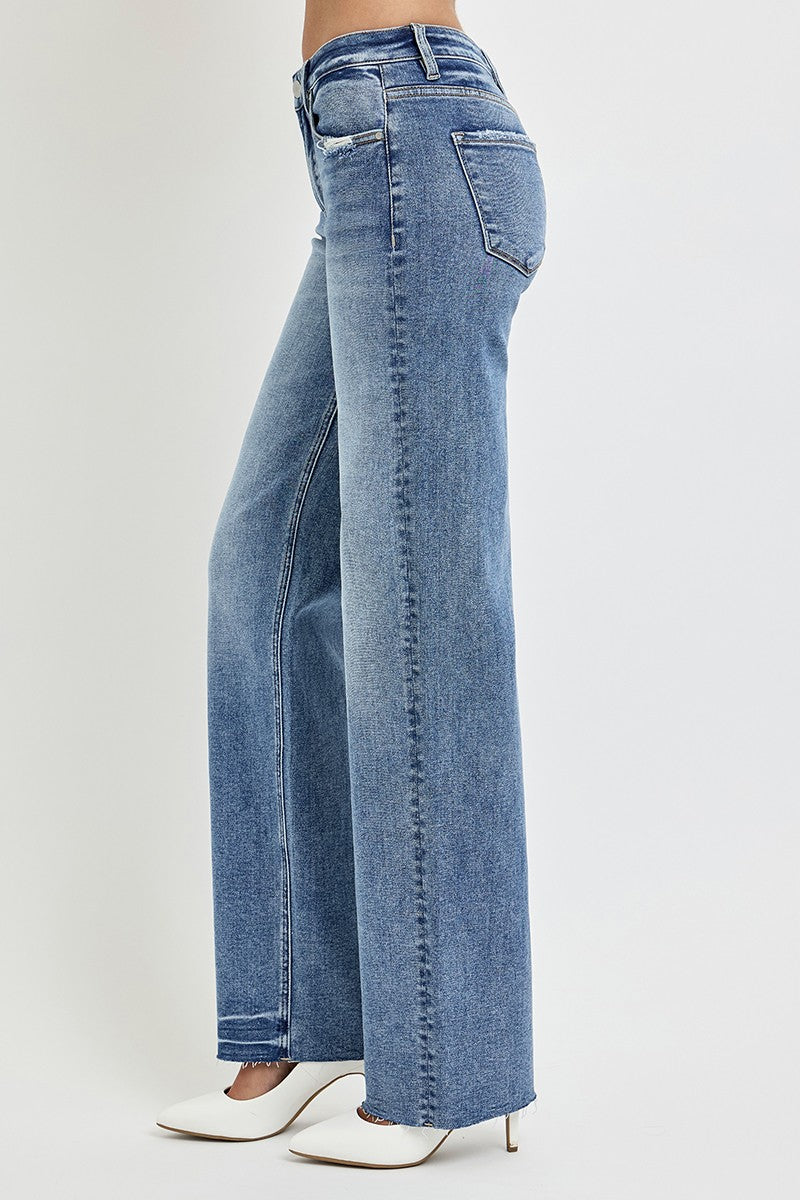 Koisoon Full Size High Rise Straight Leg Jeans with Pockets