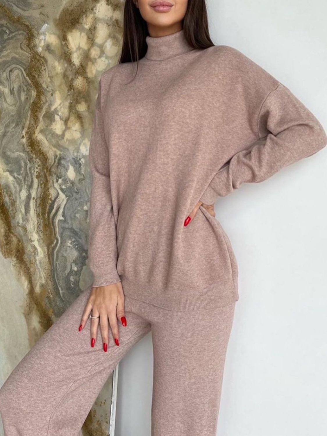 Koisoon Long Sleeve Top and Drawstring Pants Sweater Set