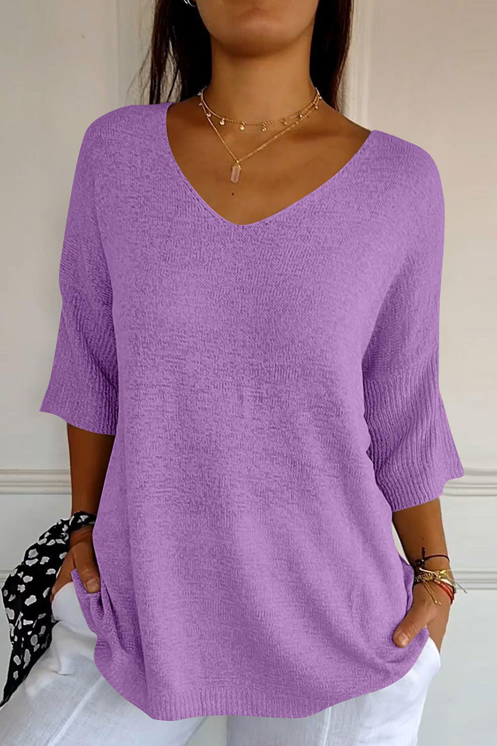 Koisoon V-Neck Three-Quarter Sleeve Knit Top