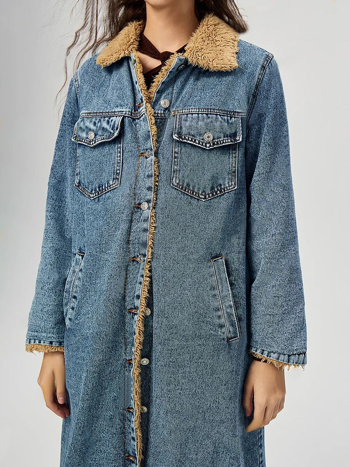 Koisoon Pocketed Button Up Denim Jacket with Fur Lining