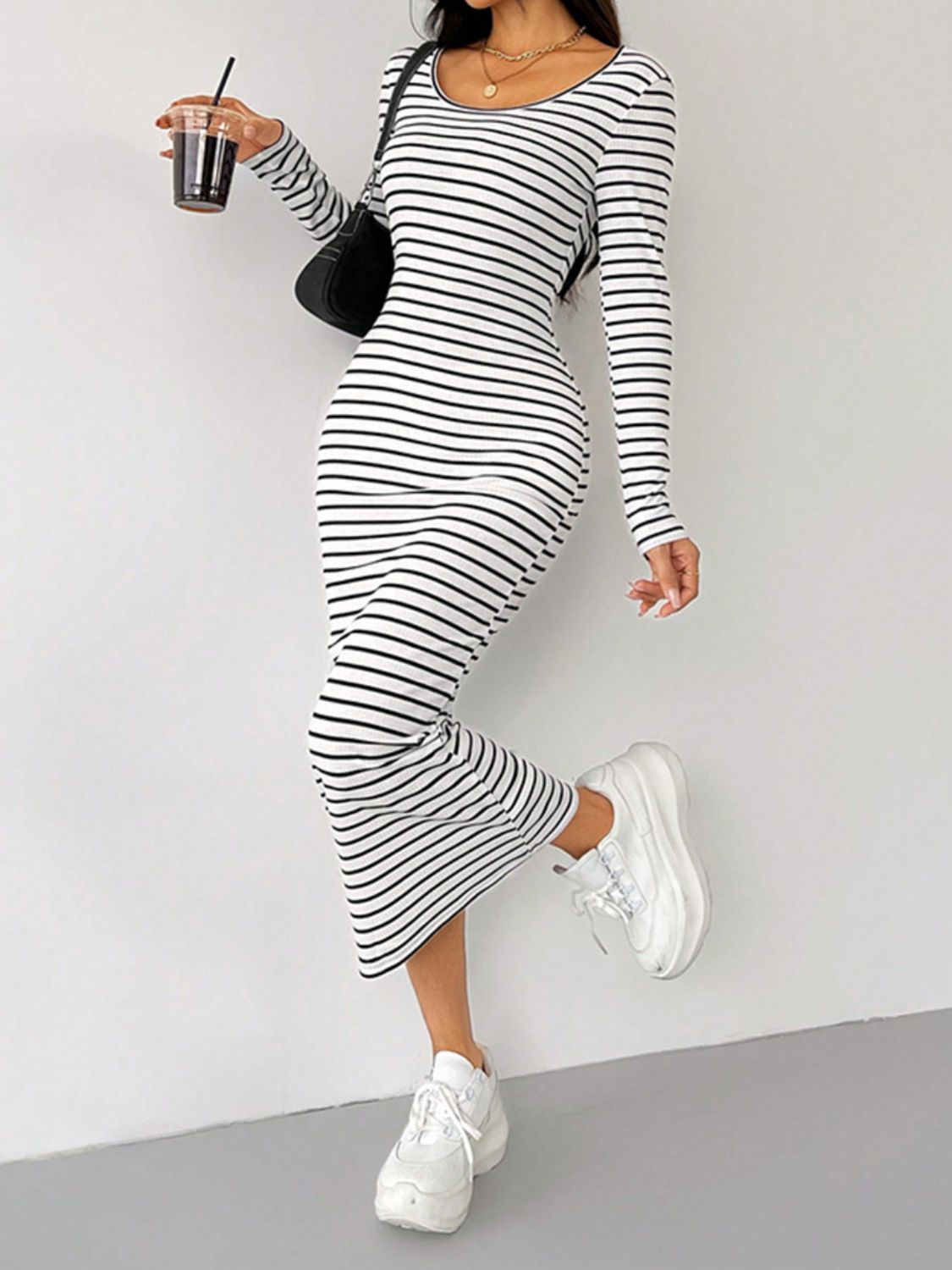 Koisoon Striped Scoop Neck Long Sleeve Midi Tee Dress