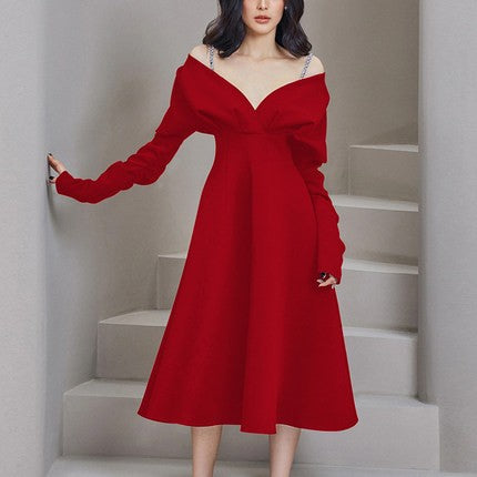 k drama dress to impress Niche High-End Black V-neck Sling Long Sleeve Waist-Tight Large Swing Dress Elegant Light Luxury Host Evening Dress