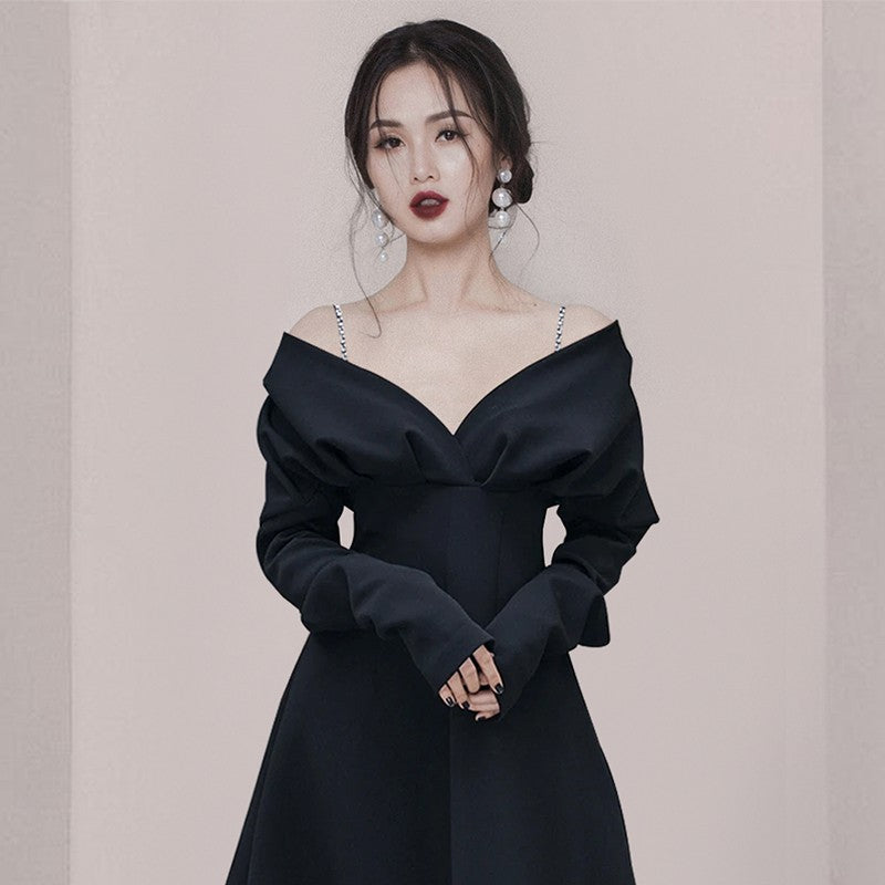 k drama dress to impress Niche High-End Black V-neck Sling Long Sleeve Waist-Tight Large Swing Dress Elegant Light Luxury Host Evening Dress