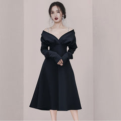 k drama dress to impress Niche High-End Black V-neck Sling Long Sleeve Waist-Tight Large Swing Dress Elegant Light Luxury Host Evening Dress