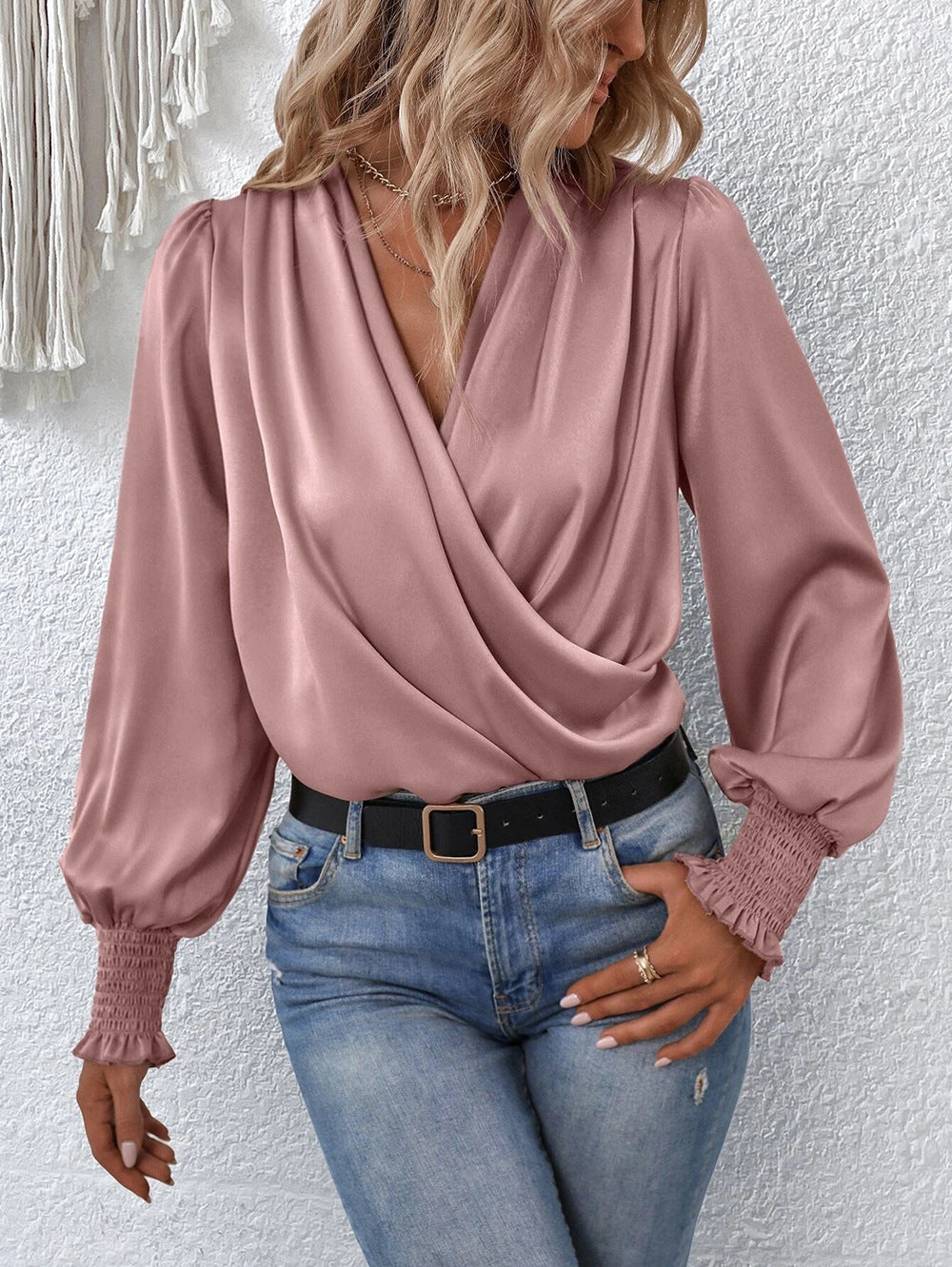 business casual outfits for women Women's Elegant Women's V-neck Lantern Sleeve Elegant Commuter Women's Solid Color Shirt