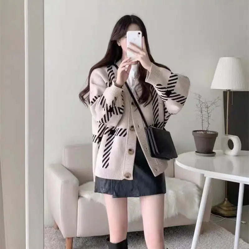 Koisoon Women Korean Cardigan Sweater Fashion Autumn Stripe Loose Knitted Coats Female Casual All Match Big Button Jacket New