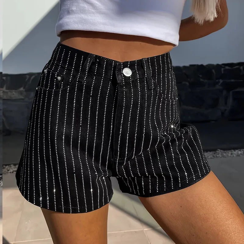 Koisoon 2024 Summer Fashion High Street Hot Diamond Slim Shorts Casual Button Pocket Women's Shorts Elegant Straight Solid Color Shorts