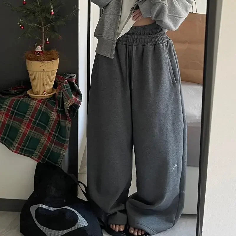 Koisoon Grey Fleece Sweatpants Women Y2k Oversized Winter Warm Brushed Pants Korean Streetwear Wide Trousers Joggers Harajuku