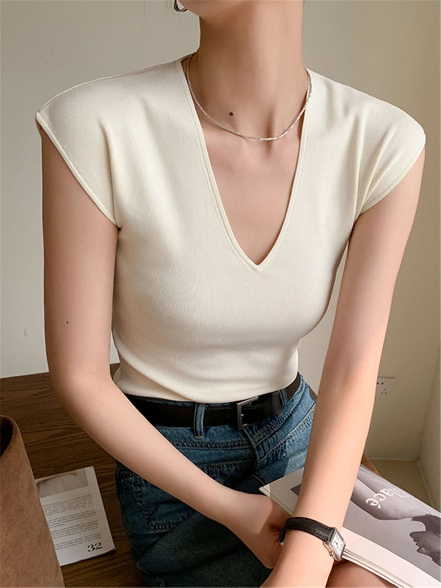 Koisoon Knitted T-shirts Women Summer New Stylish Korean V-neck Short Sleeve Basic Sexy Tops Solid Elegant Fashion Female Slim Tees