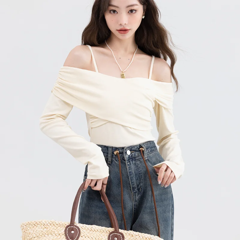 Koisoon Women Sexy Off Shoulder T Shirts Korean Streetwear All Match Female Slim Fit Long Sleeve Tops Fashion Elegant Cropped Tees