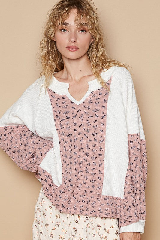 Koisoon Waffle Knit Floral Notched Long Sleeve Top