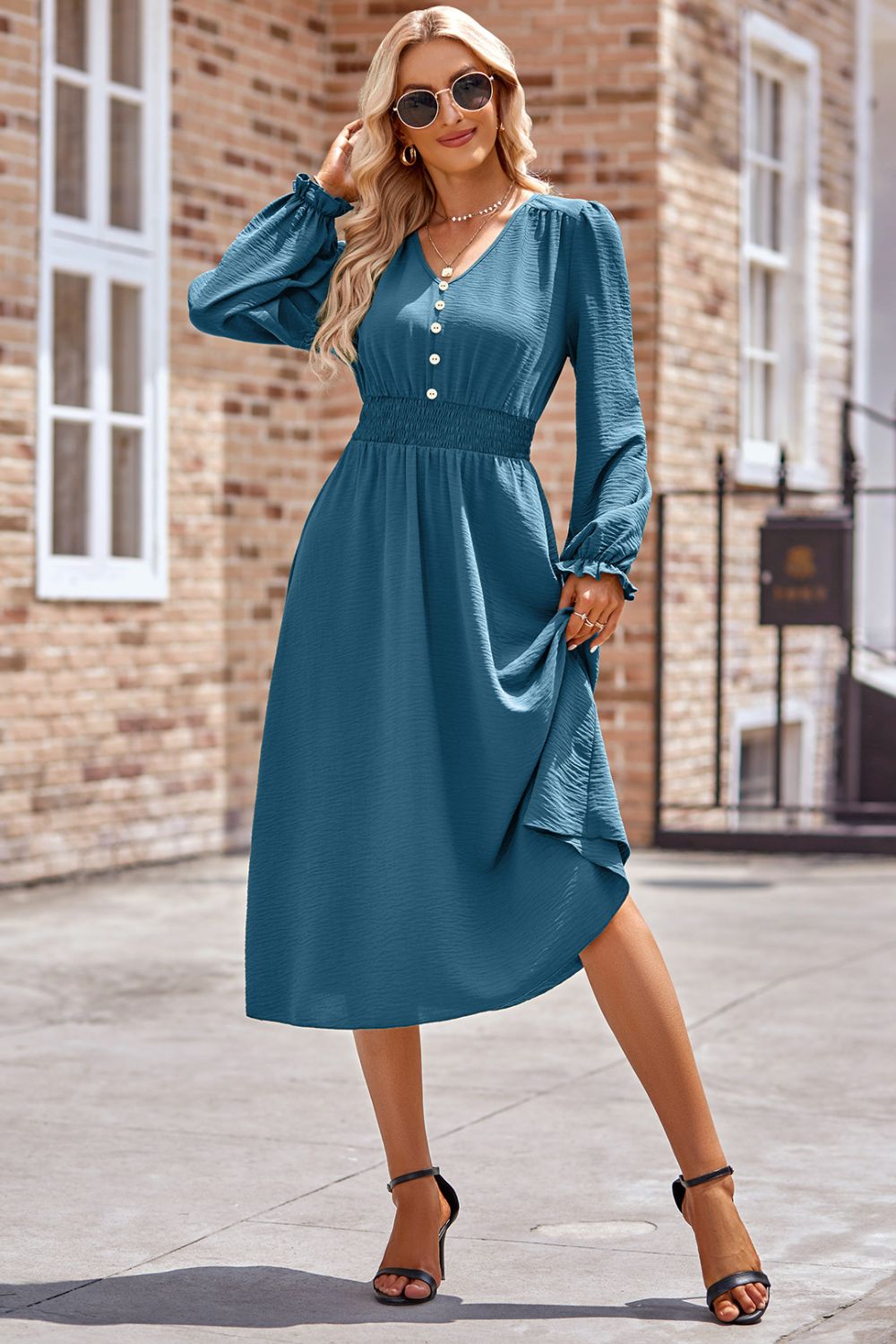 Koisoon V-Neck Flounce Sleeve Midi Dress