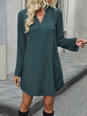 Koisoon Printed V-Neck Long Sleeve Mini Dress