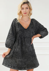 Koisoon V-Neck Three Quarter Sleeve Denim Dress