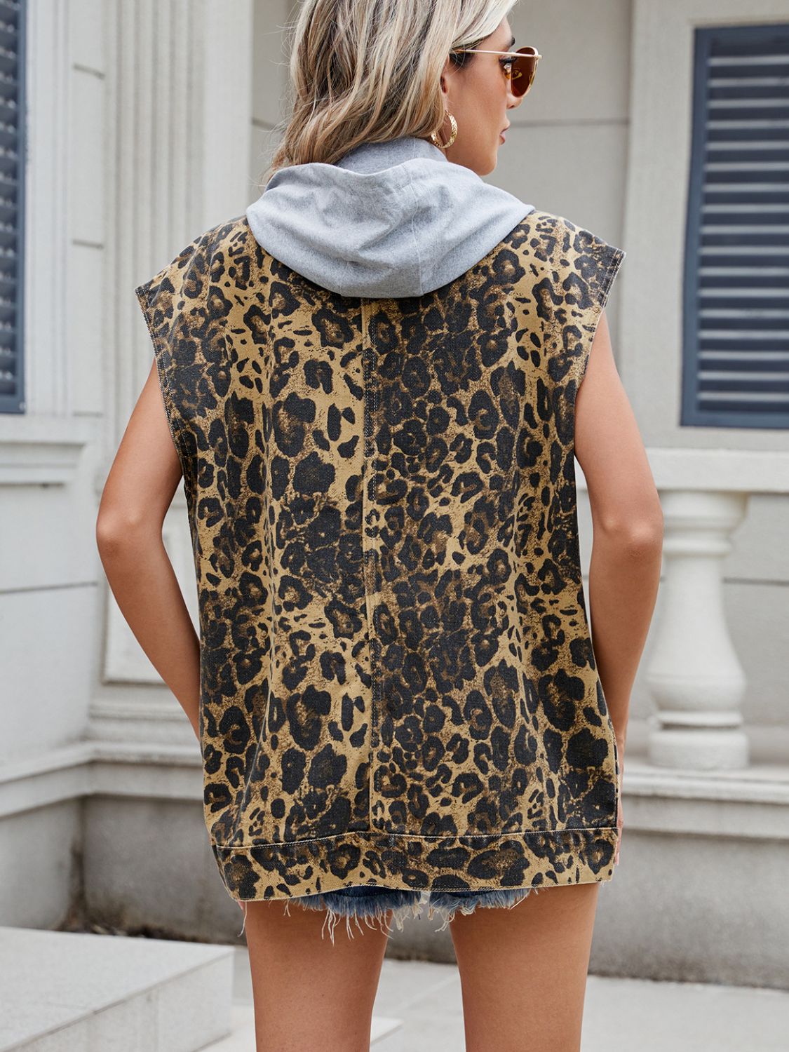 Koisoon Leopard Buttton Up Denim Vest