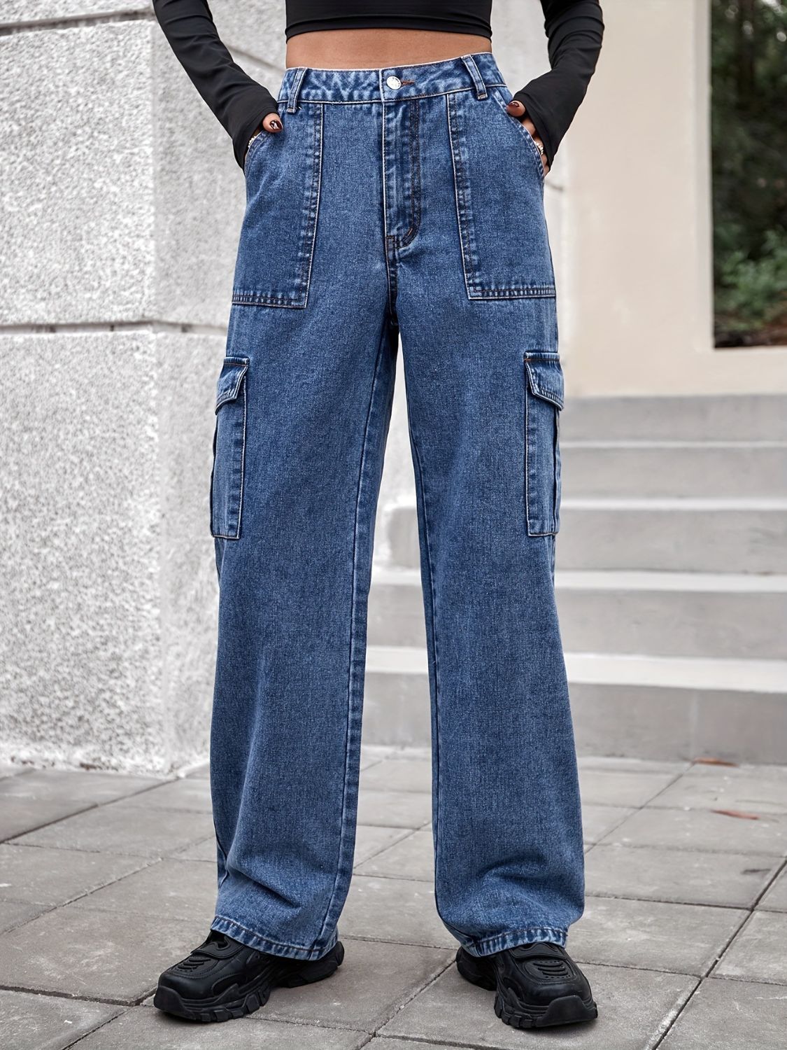 Koisoon High Rise Straight Jeans with Cargo Pockets