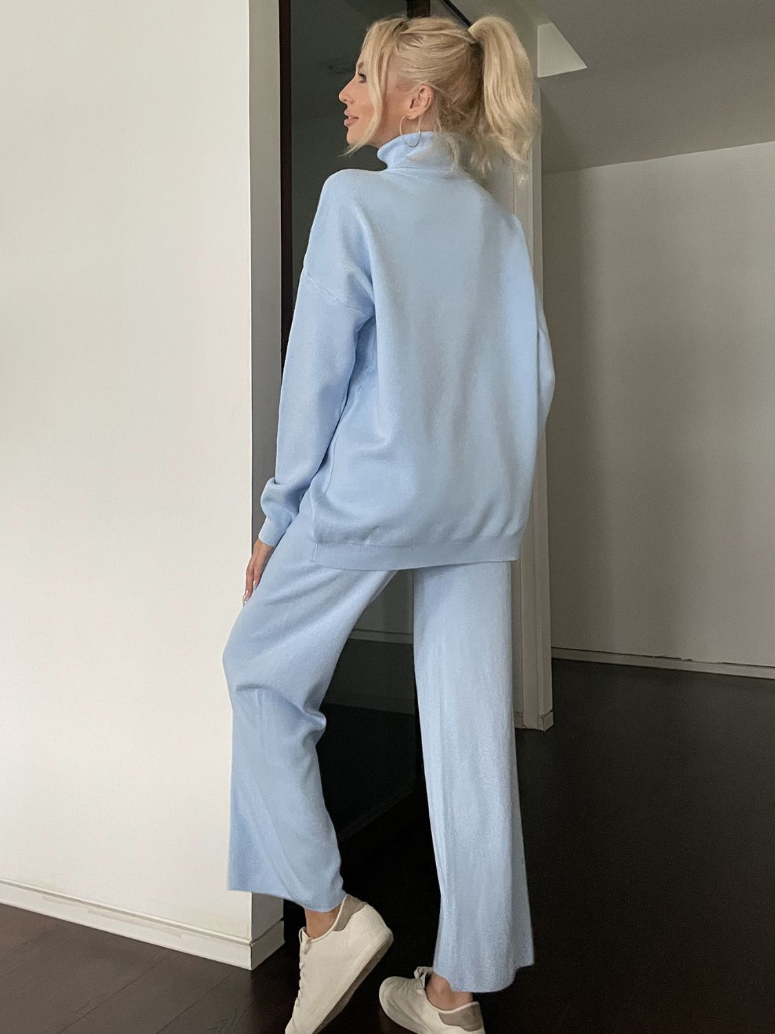 Koisoon Long Sleeve Top and Drawstring Pants Sweater Set